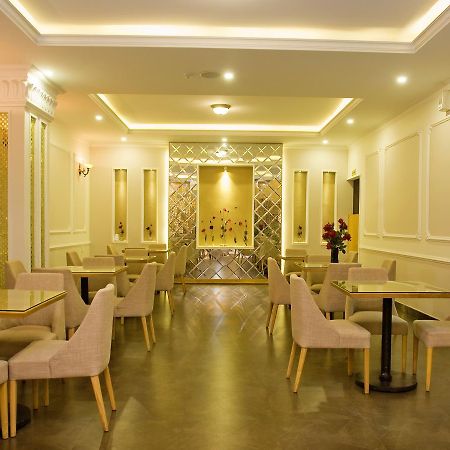 Elegant Hotel Pleiku Esterno foto