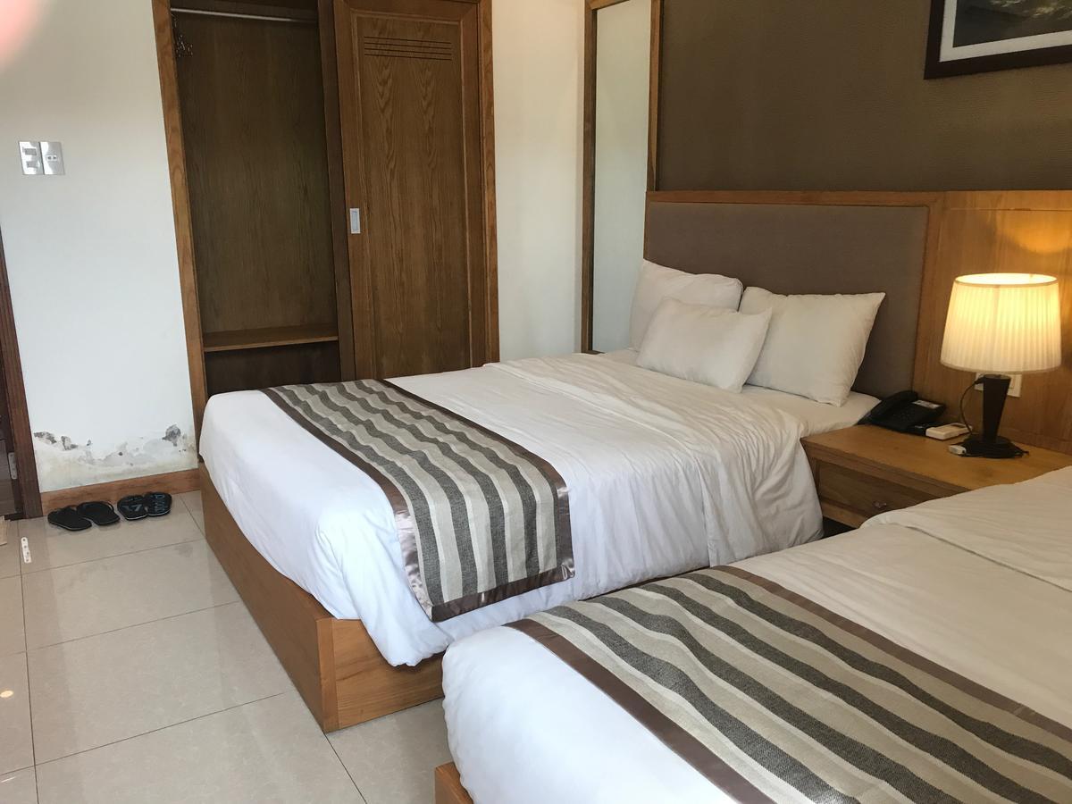Elegant Hotel Pleiku Esterno foto