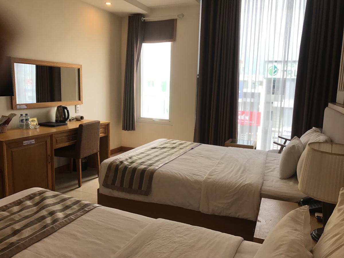 Elegant Hotel Pleiku Esterno foto